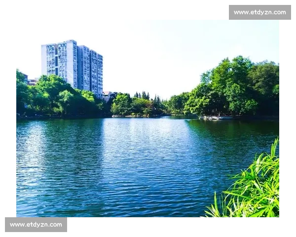 杰伦・威廉姆斯中国行:曼巴图腾闪耀魔都,带伤淬炼左手书写冠军意志 杰伦・威廉姆斯中国行:曼巴图腾闪耀魔都,带伤淬炼左手书写冠军意志